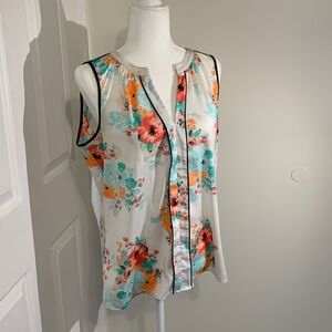 Ann Taylor sleeveless Floral Blouse